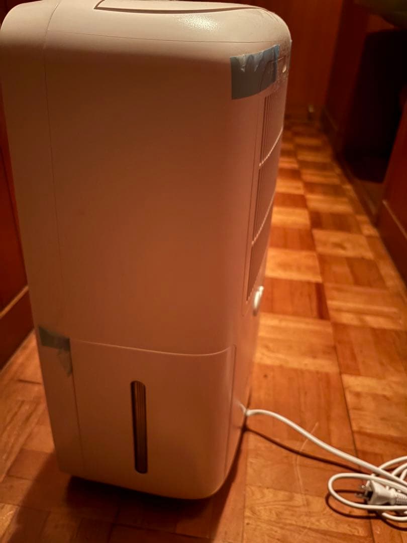 SHARP 除湿機 プラズマクラスターCV-P71 2024年製