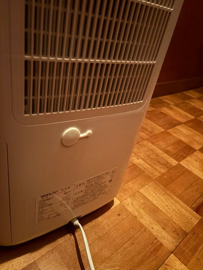 SHARP 除湿機 プラズマクラスターCV-P71 2024年製