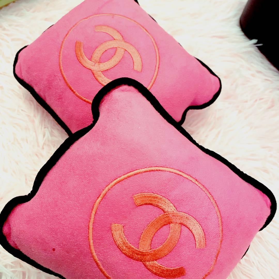 CHANEL クッション　ピンク　刺繍　ココ　セット　レア　ノベルティ