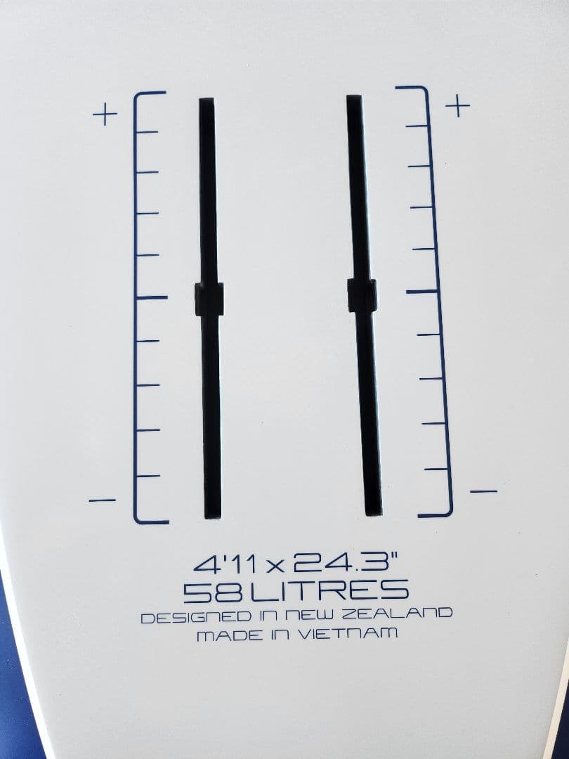 p*o様 ウイングフォイル　ボード　4'11x24.3\" 58L 　新品　ディス