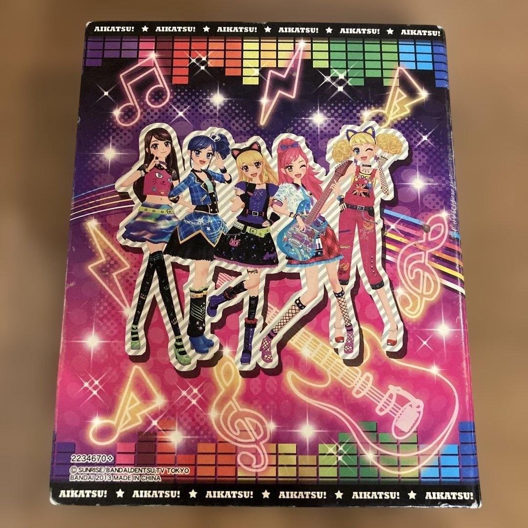 アイカツカード150枚　バインダー付き（おまけシールあり）