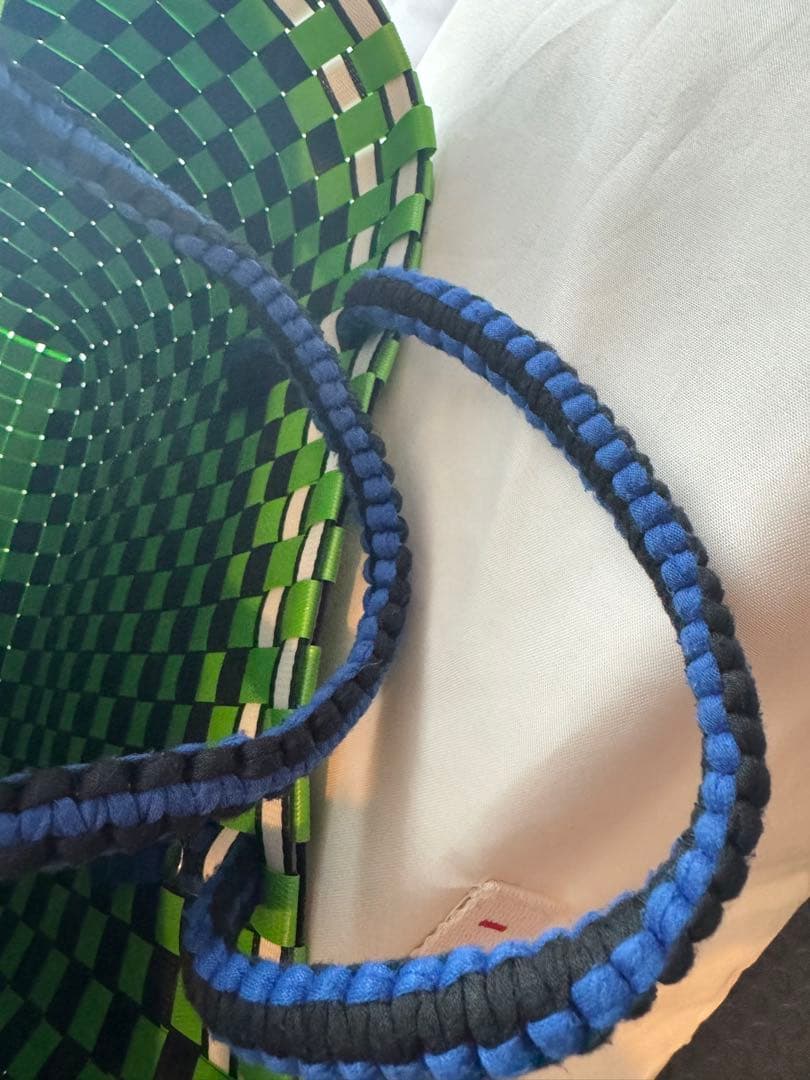 MARNI 緑と黒のチェック柄 かごバッグ