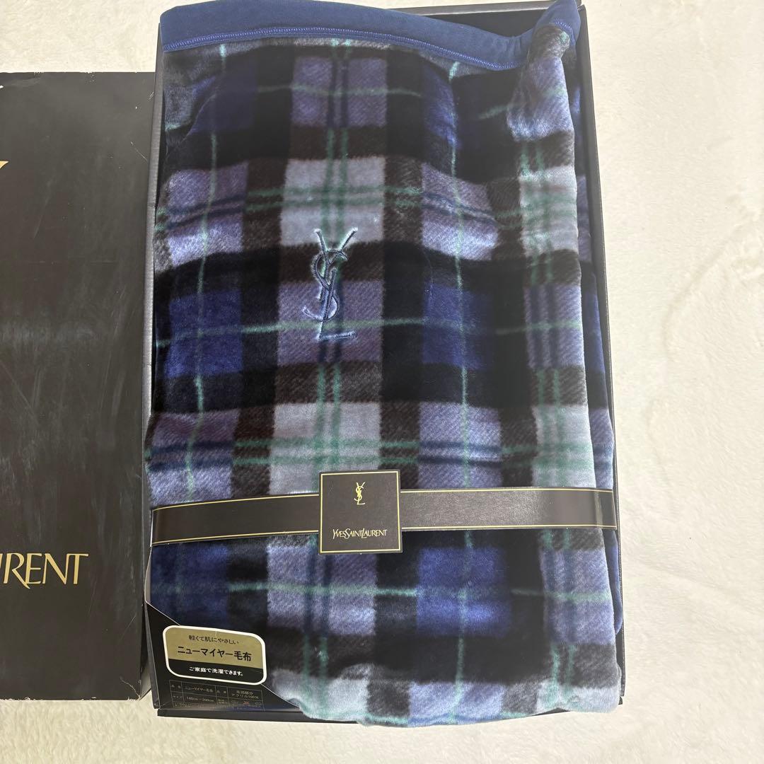 未使用品✨イヴ•サンローラン ニューマイヤー毛布 140cm×200cm ブルー
