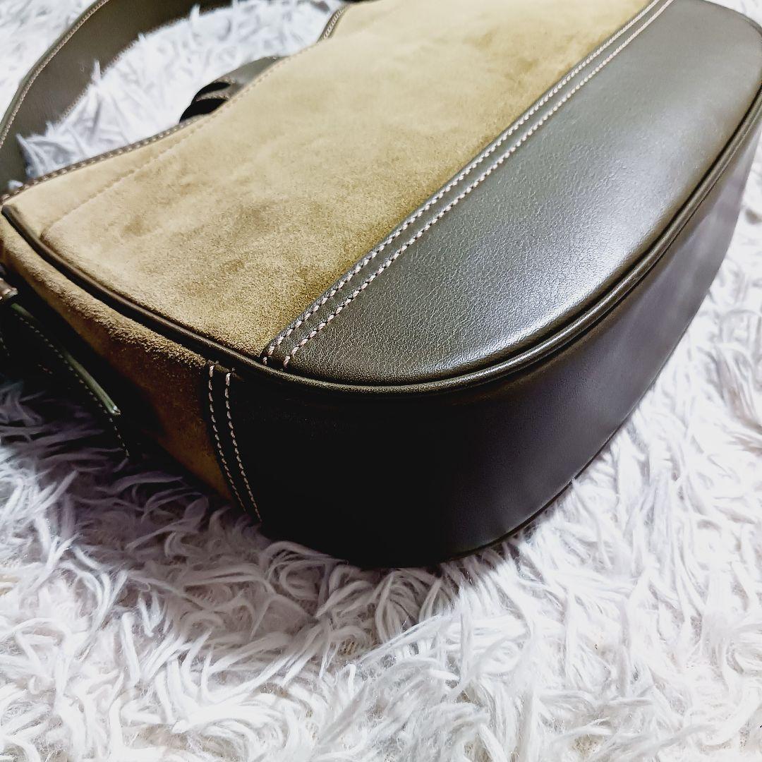 ​美品✨コーチ ソーホー ショルダーバッグ スエード レザー オリーブ 7589