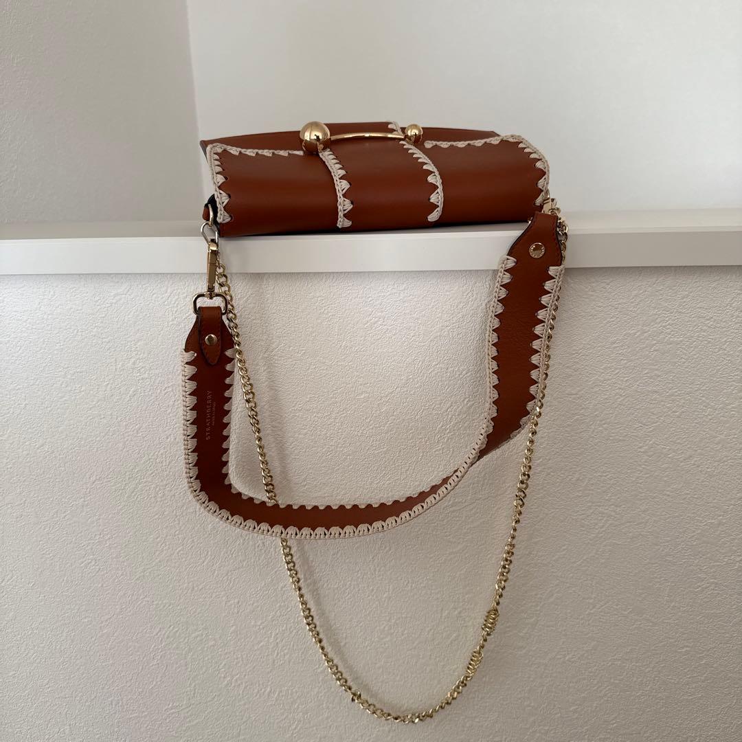 STRATHBERRY ブラウン ショルダーバッグ