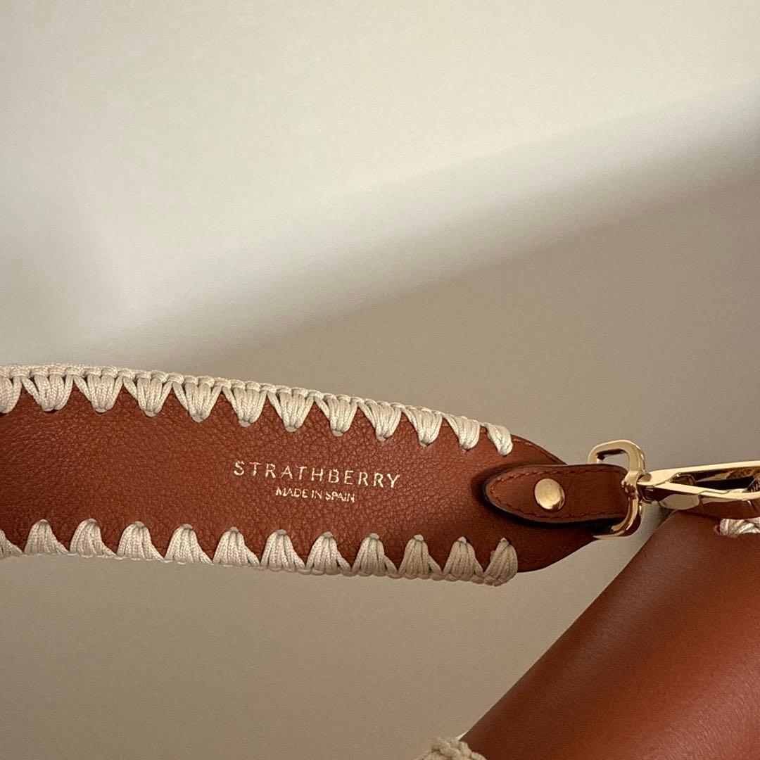 STRATHBERRY ブラウン ショルダーバッグ