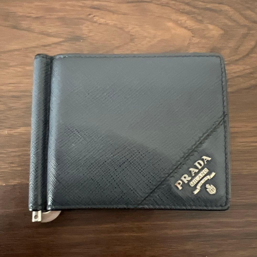 PRADA ネイビー　レザー マネークリップ
