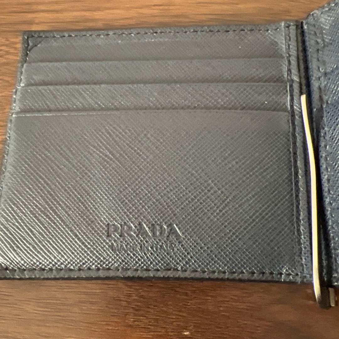 PRADA ネイビー　レザー マネークリップ