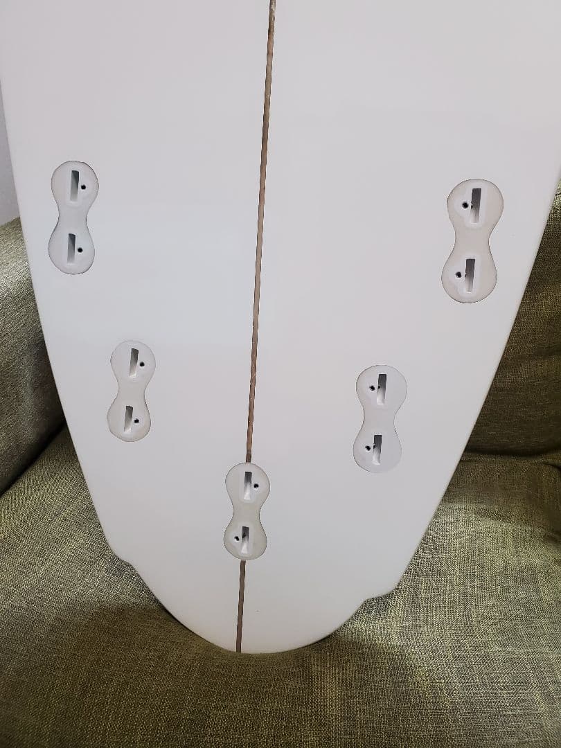 R5MOVES　サーフボード　ショートボード　サーフィン　リーシュ　クワッド