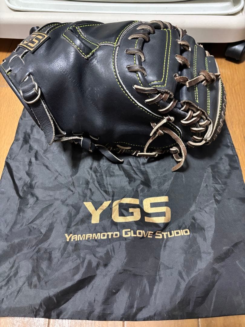 日曜で出品取りやめ！　YGS 硬式野球用キャッチャーミット