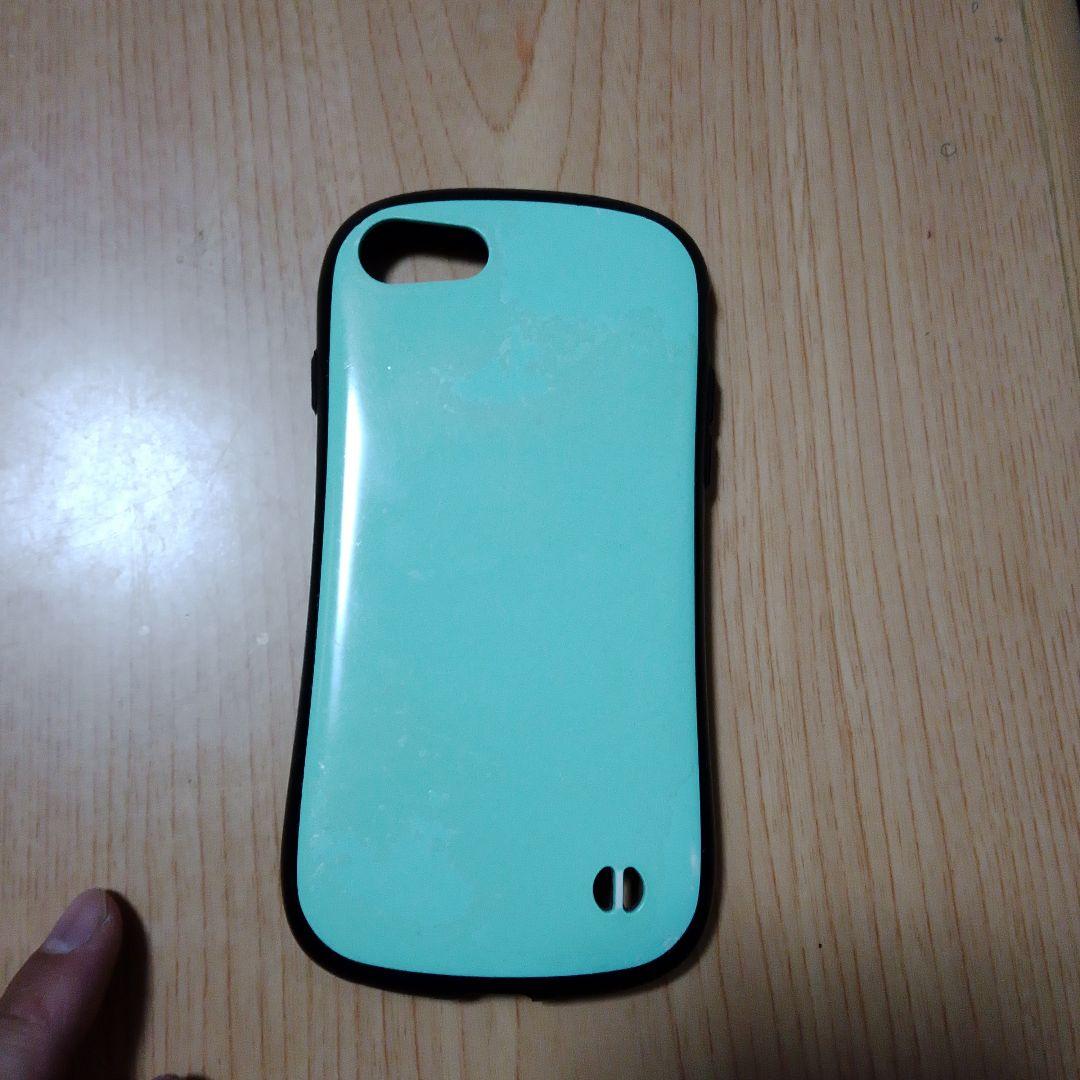 iPhone 8 黒 画面割れ ケース付き