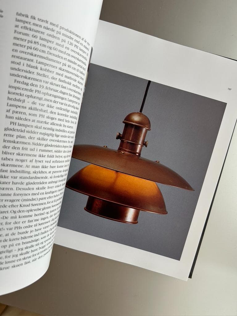 希少本 ルイス ポールセン 特大作品集 : Light Years Ahead