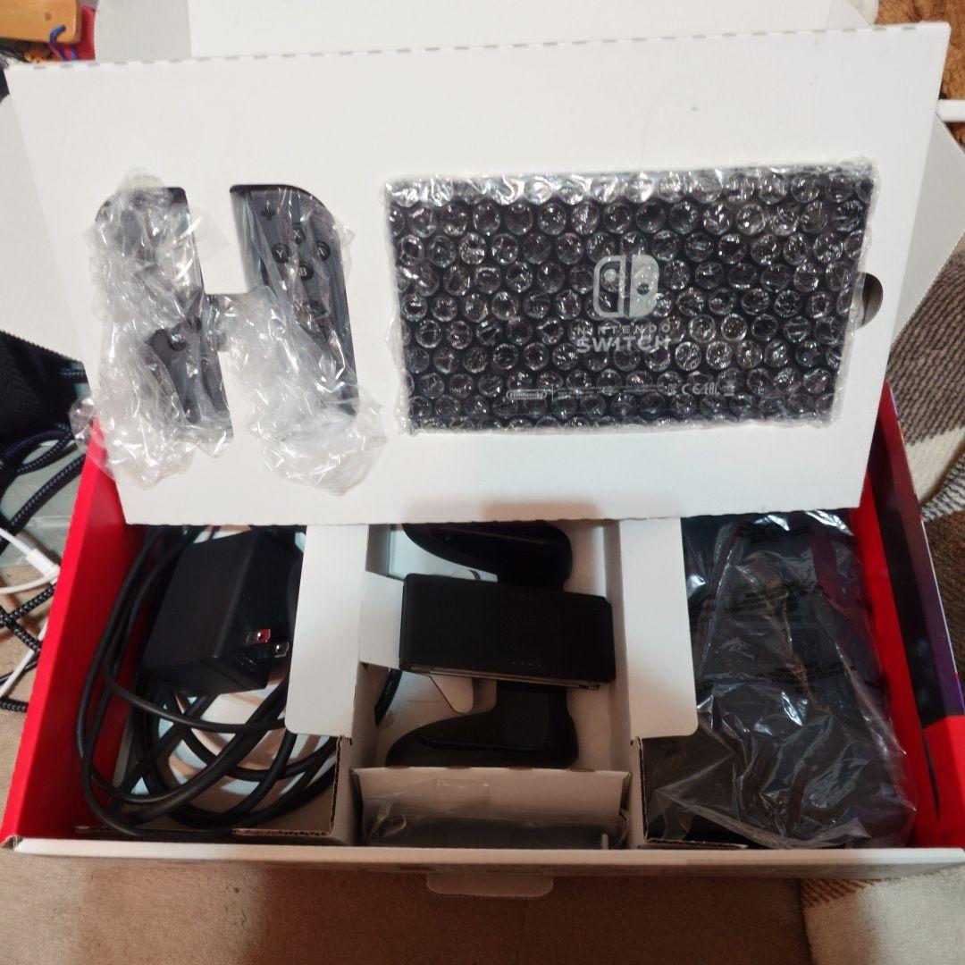 Toms Nintendo Switch 本体＋マリオカート8 デラックス