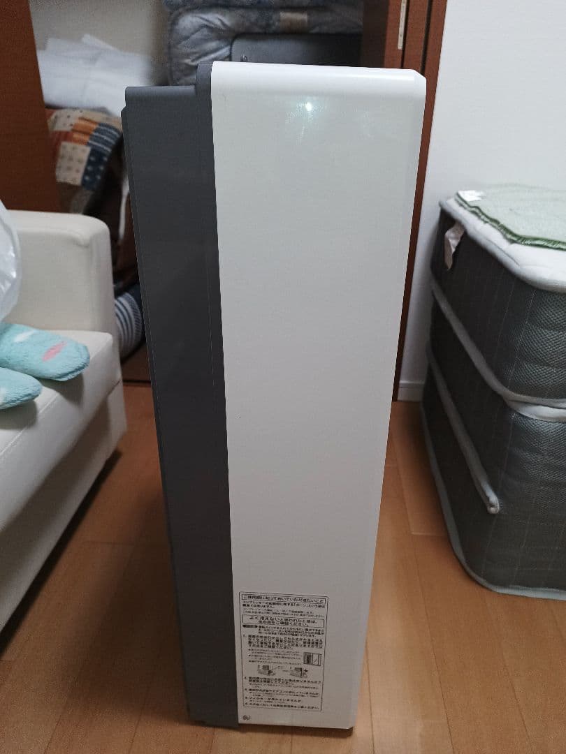 窓用エアコン ホワイト 冷房　～6畳