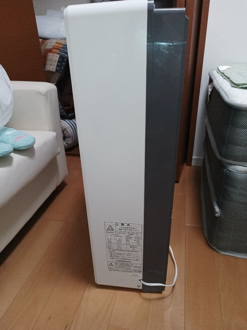 窓用エアコン ホワイト 冷房　～6畳