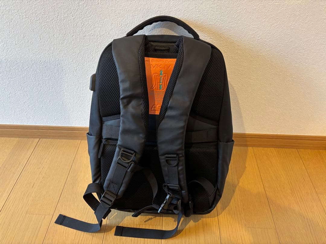 【美品】コールアンドレスポンス　バックパック　黒　リュック　軽量　多機能