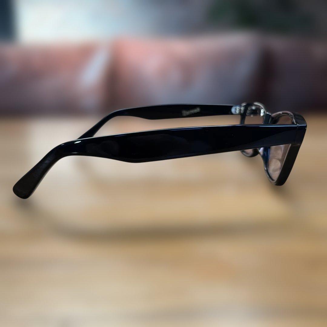 Uncrowd NEW HILUX 調光サングラス