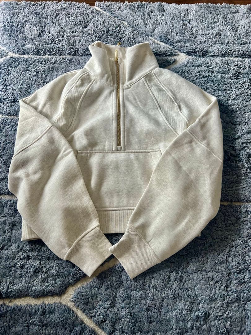 ルルレモンScuba Oversized Funnel Neckサイズxs/s