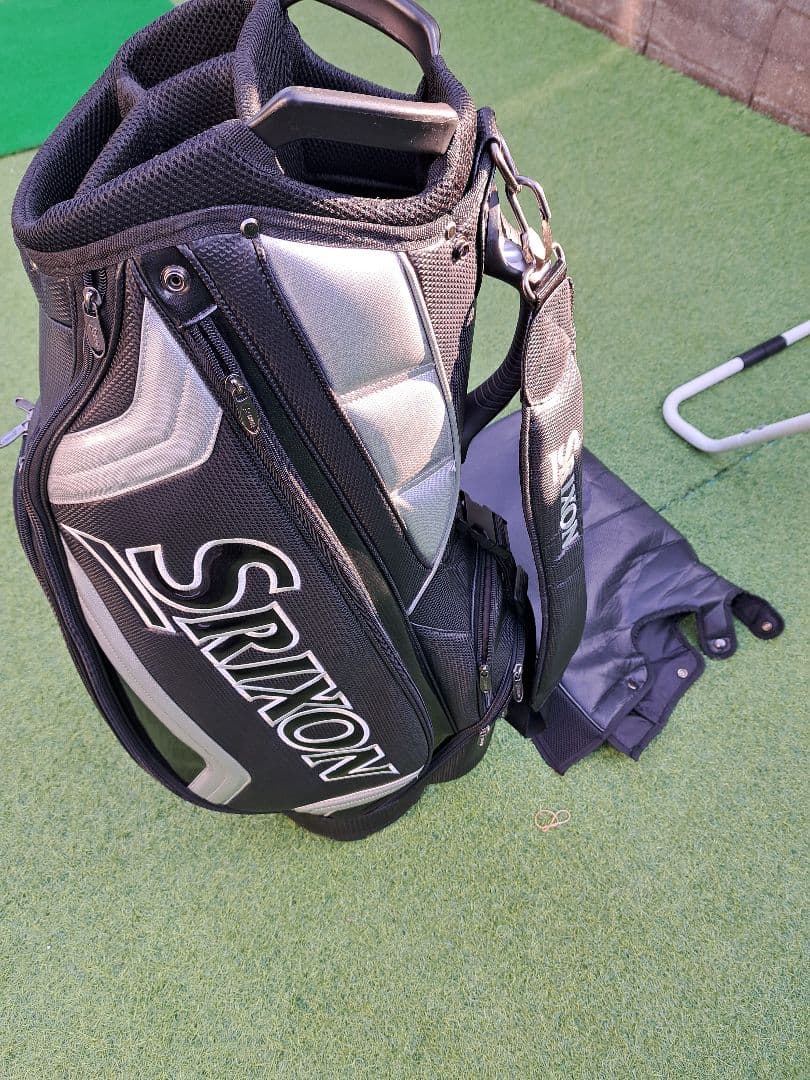 Srixon キャディバッグ ブラック/シルバー