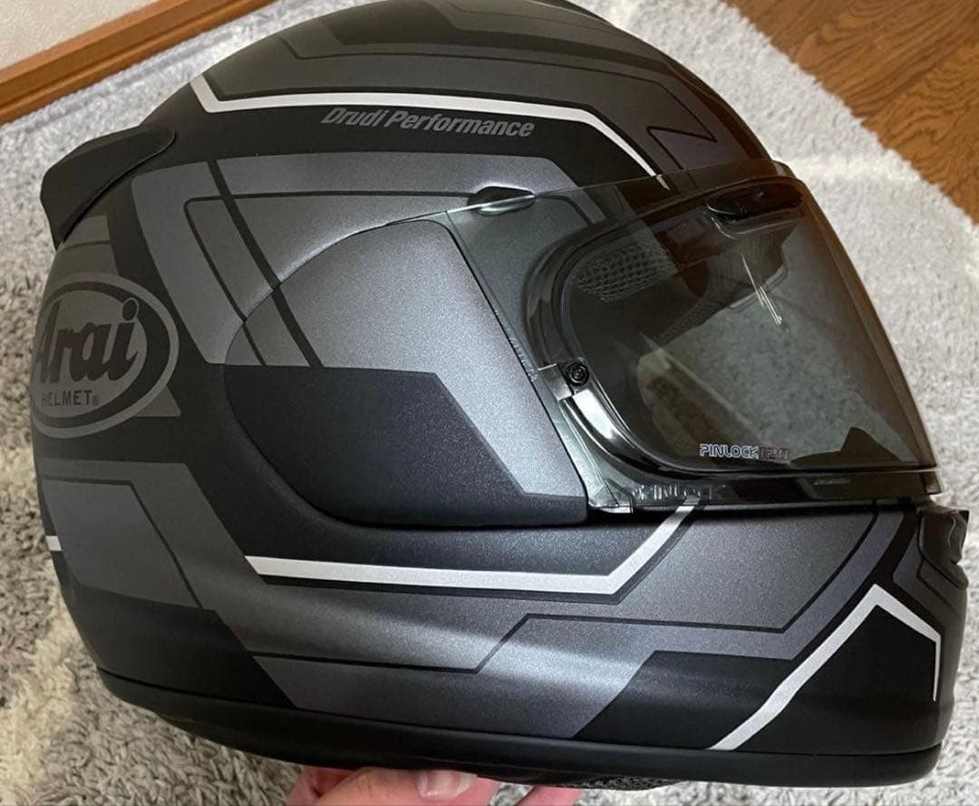 Arai フルフェイスヘルメット　ビーコム付