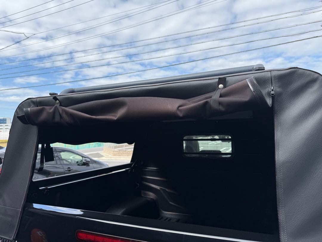 井上出品　ハイラックス　幌　キャノピー　GUN125