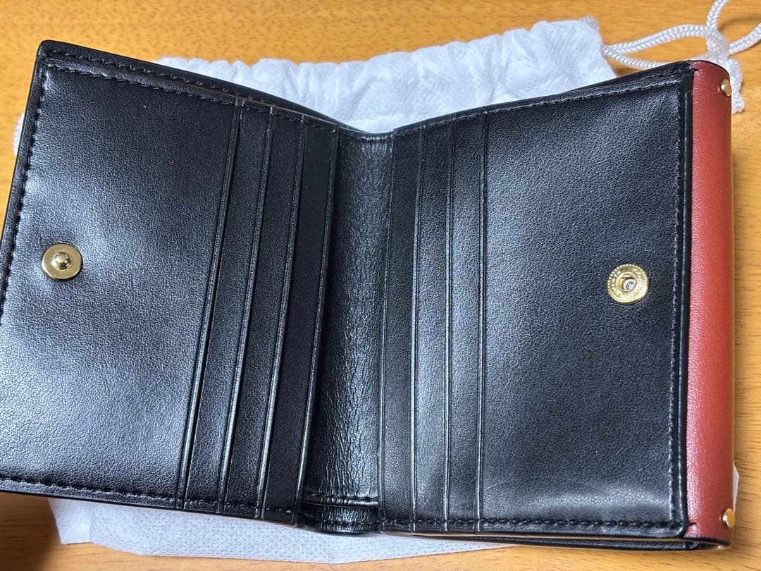 【新品•値下げ可】COACH 二つ折り財布 ブラウン/ブラック