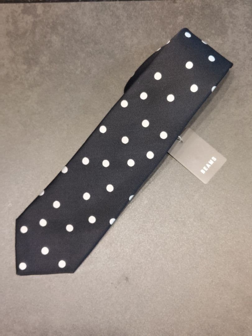 新品 ビームスF購入 FITZGERALD シルク ドット柄 ネクタイ