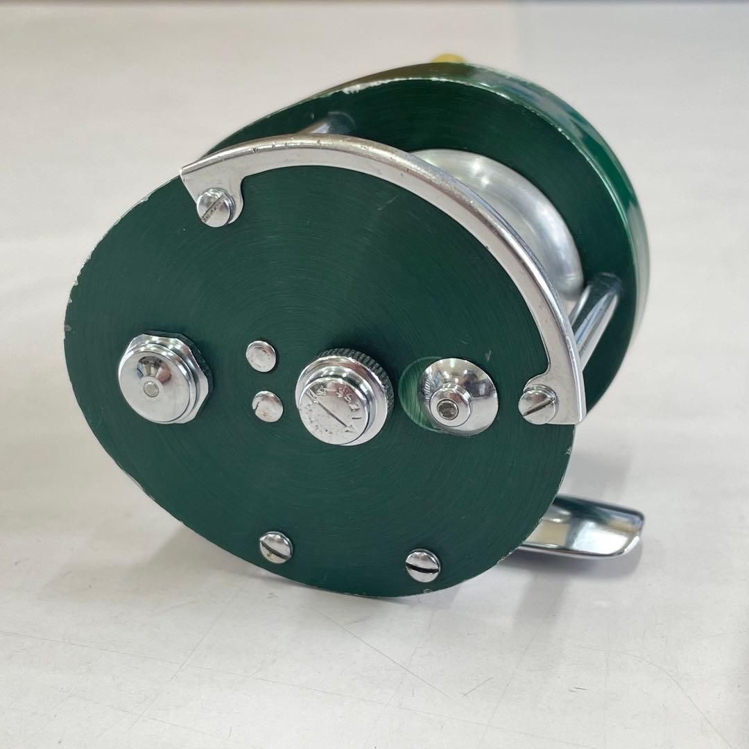 リール Shakespeare 1973D Sportcast MODEL FK