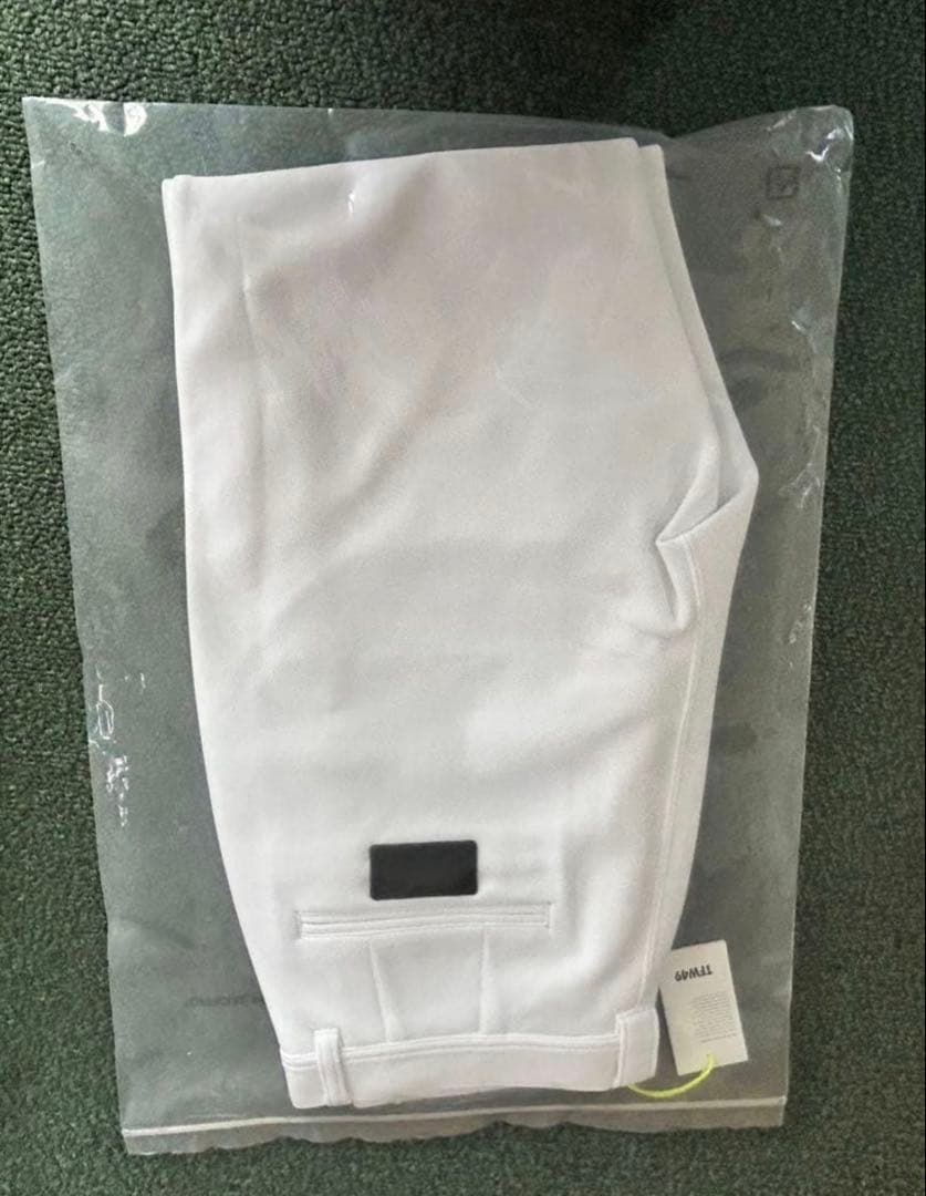 TFW49 ホワイト ゴルフパンツ XL