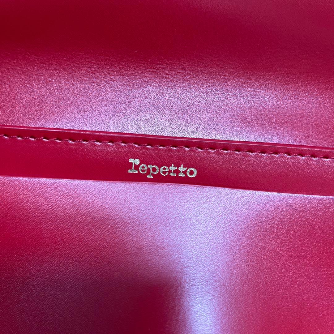 【美品】repetto 赤 ショルダーバッグ