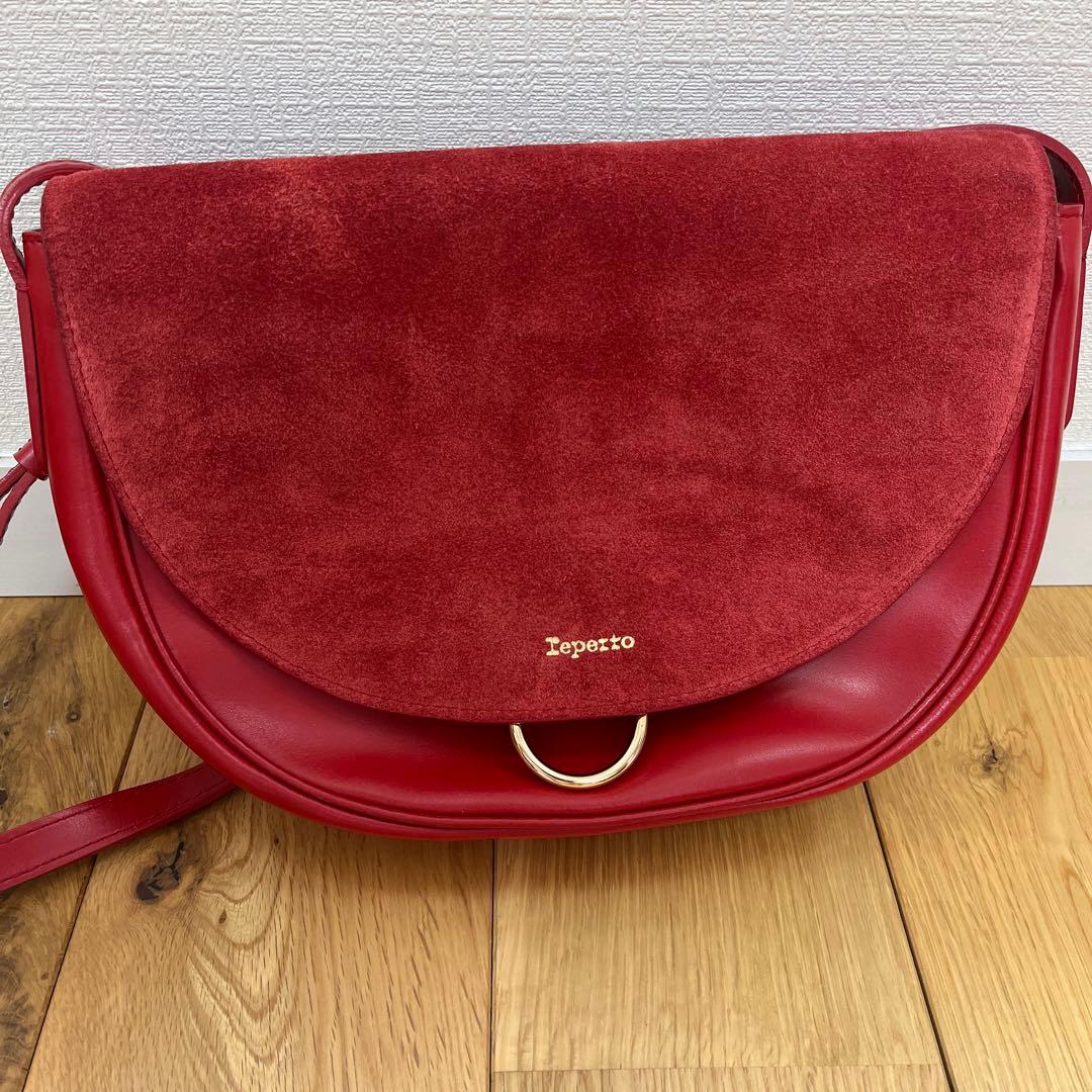 【美品】repetto 赤 ショルダーバッグ