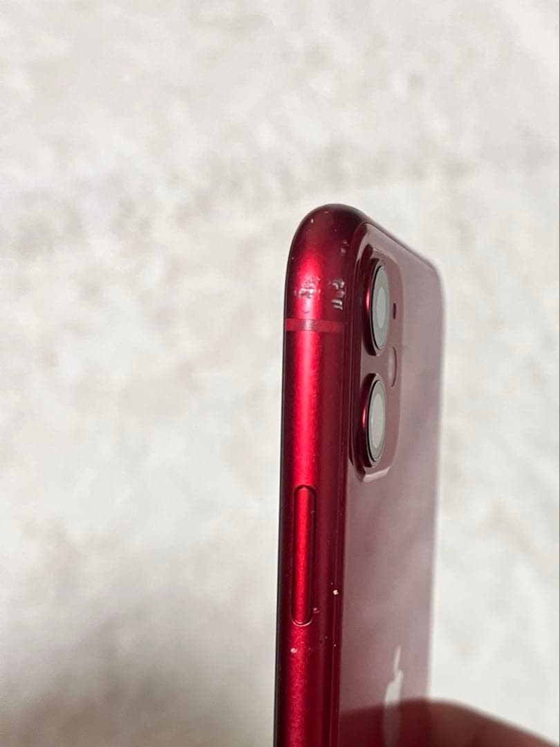 Apple iPhone 11 赤色 本体　SIMフリー
