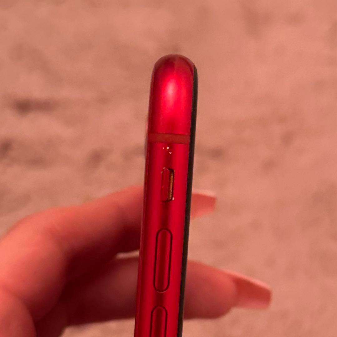 iPhone XR レッド