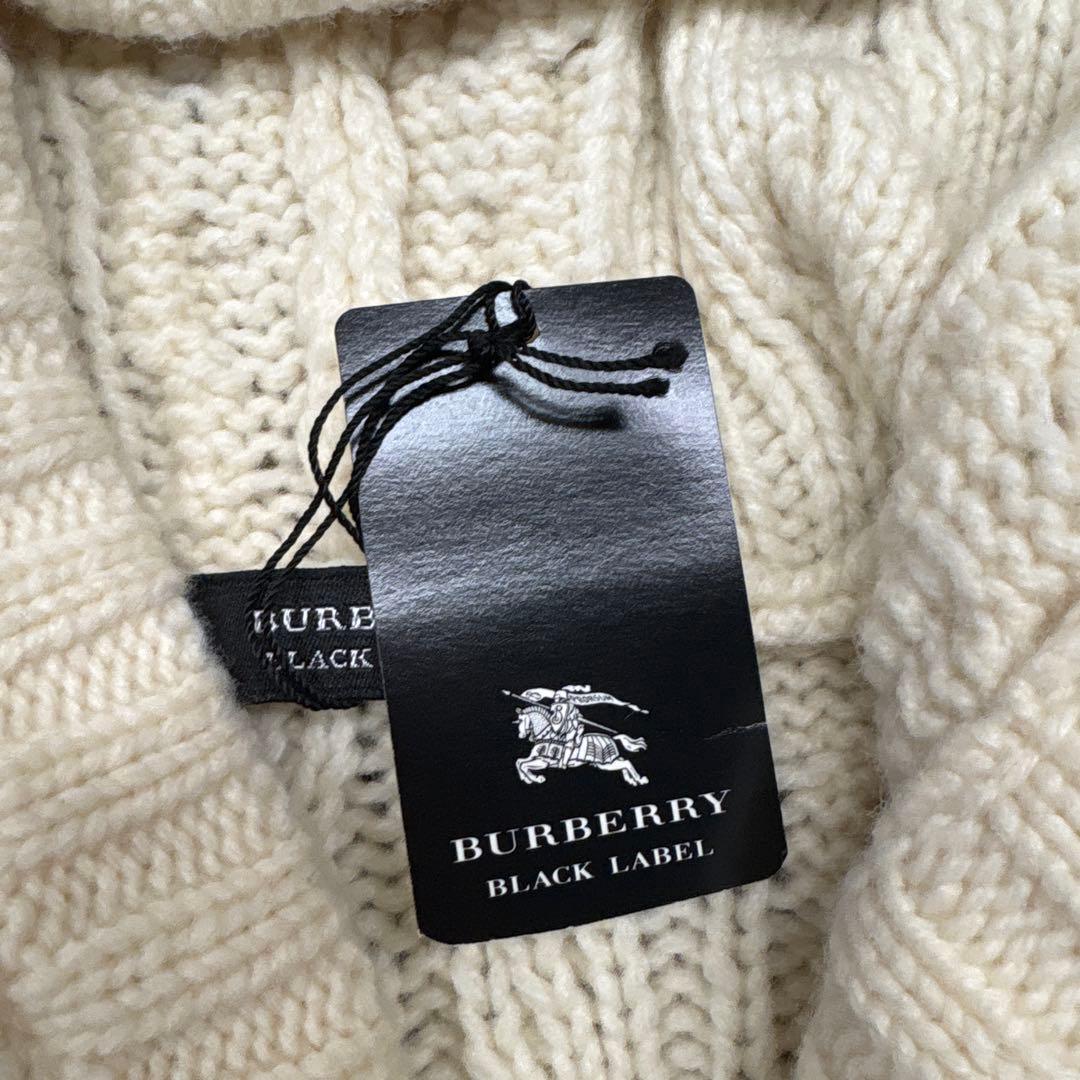 バーバリーブラックレーベル　ニットダッフル　Mサイズ