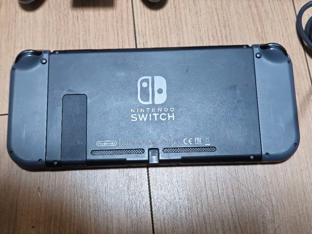 【中古】Nintendo Switch HAC-001 2017年 本体