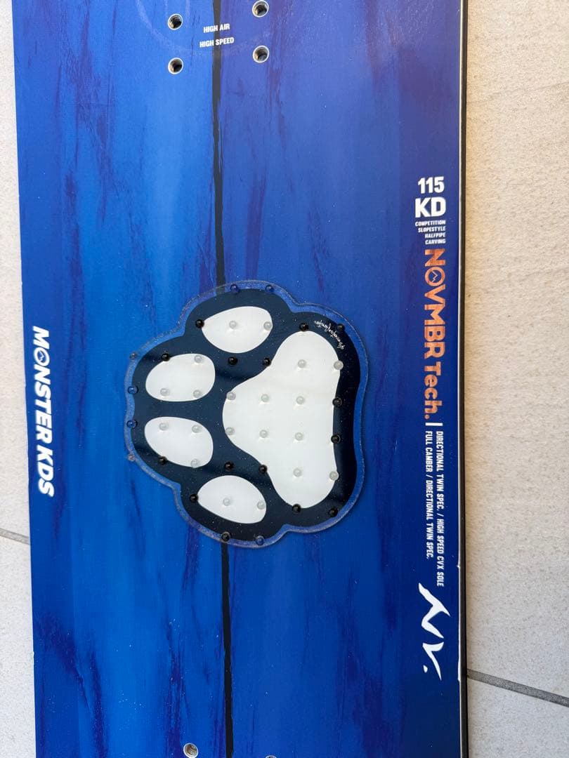 スノーボード 3点セット　ノベンバーの板、サルモンのバインとブーツ