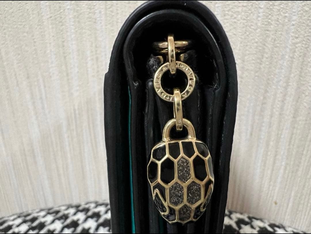 正規品　BVLGARI ブルガリ 三つ折り財布　セルペンティ ヘビ