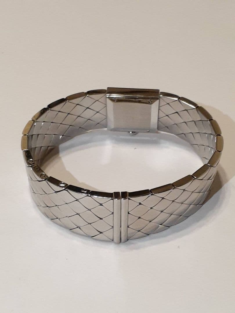 美品 シャネル H0009 マトラッセ シルバー レディース　腕時計　保証書付き