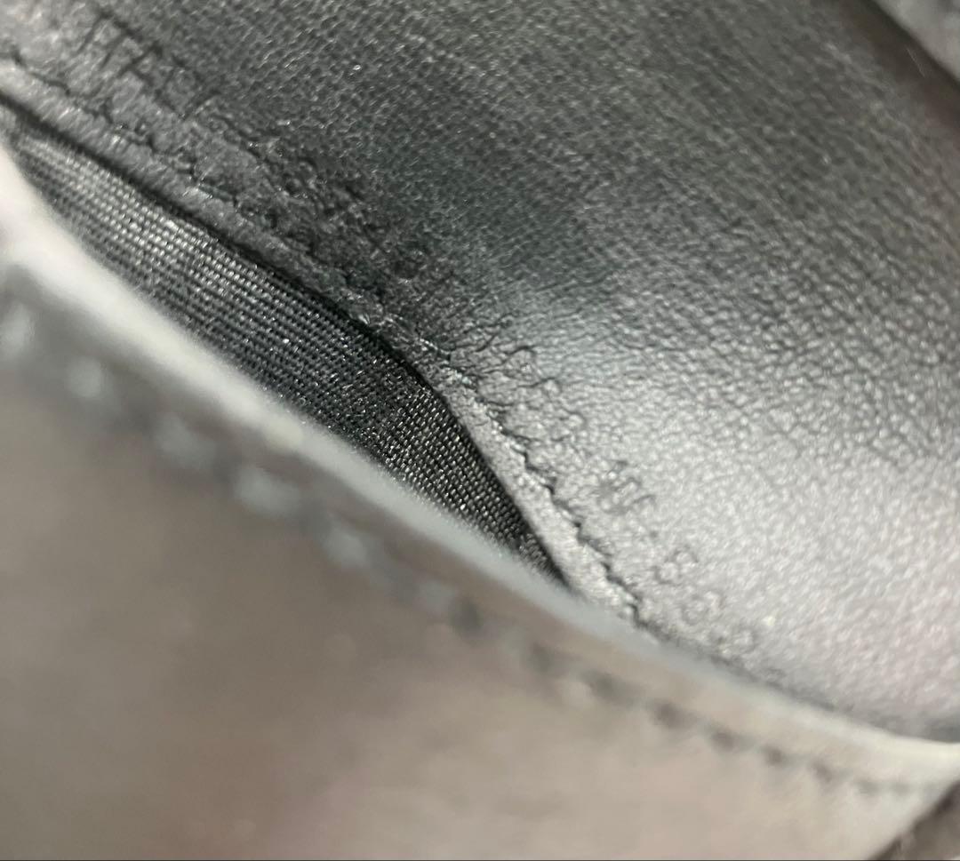 ⭐️ 美品 バレンシアガ エブリデイ レザー 二つ折り財布 ブラック 鑑定済