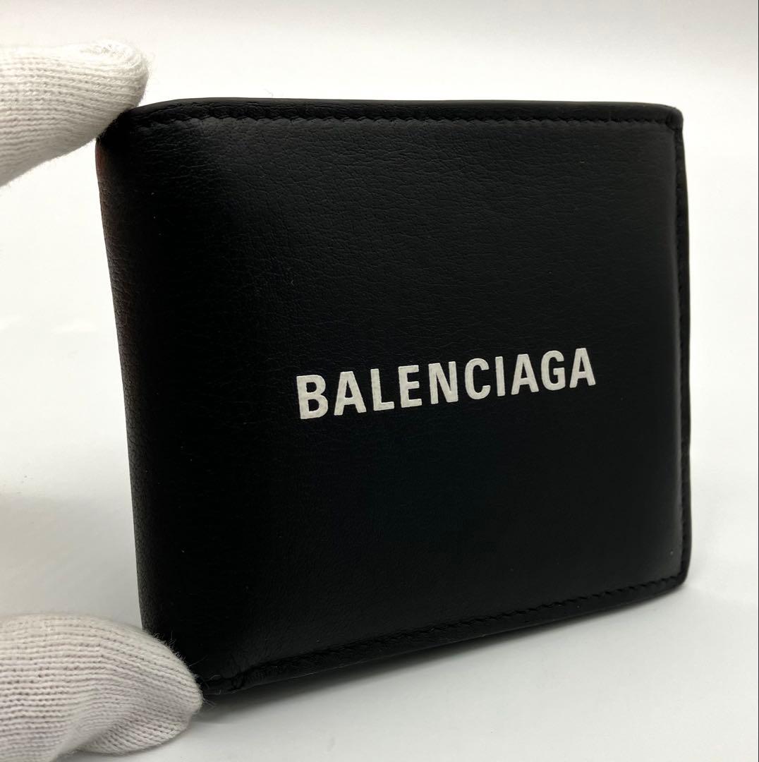 ⭐️ 美品 バレンシアガ エブリデイ レザー 二つ折り財布 ブラック 鑑定済