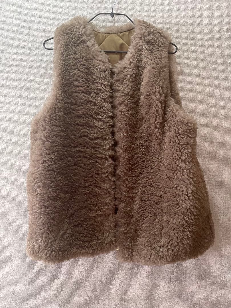 Curensology リバーキルトファーベストベージュ