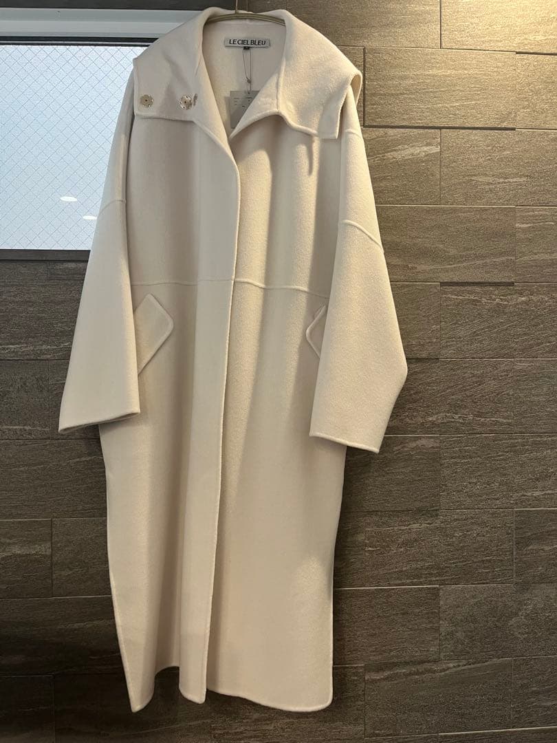 新品タグ付き ルシェルブルー♡フードダブルフェイスコート