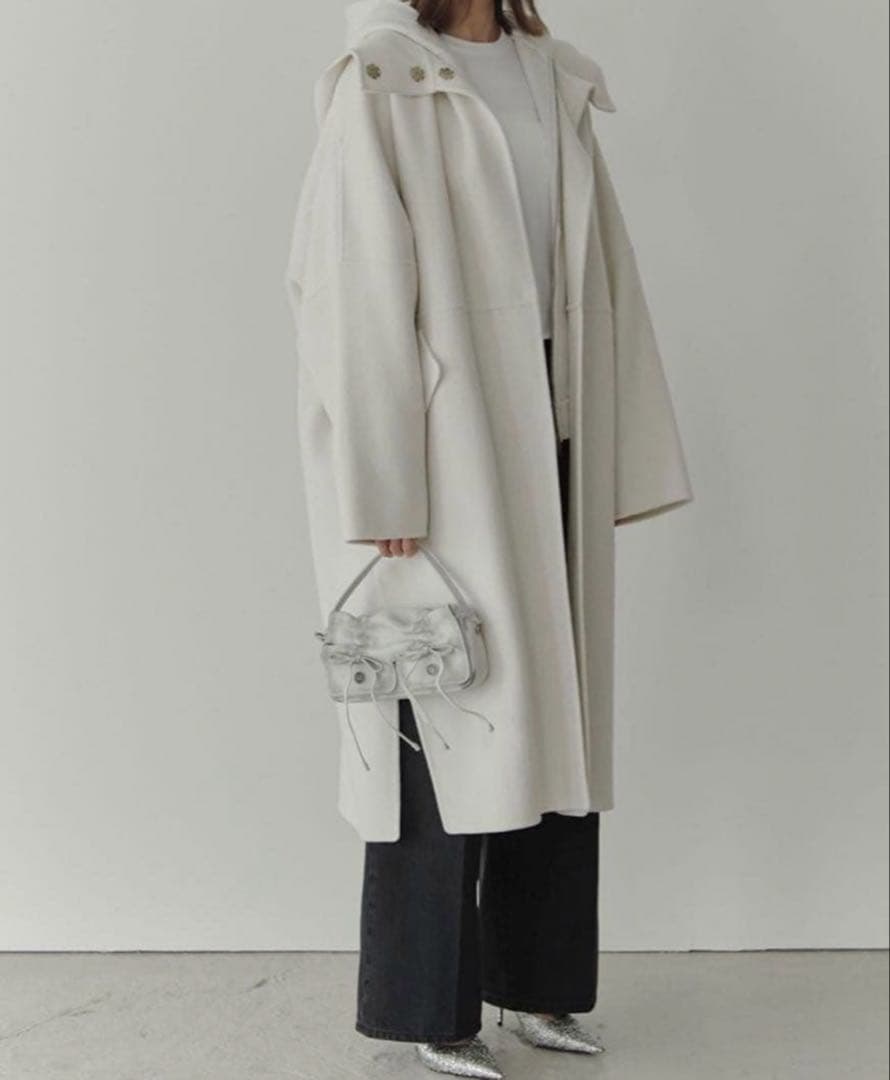 新品タグ付き ルシェルブルー♡フードダブルフェイスコート