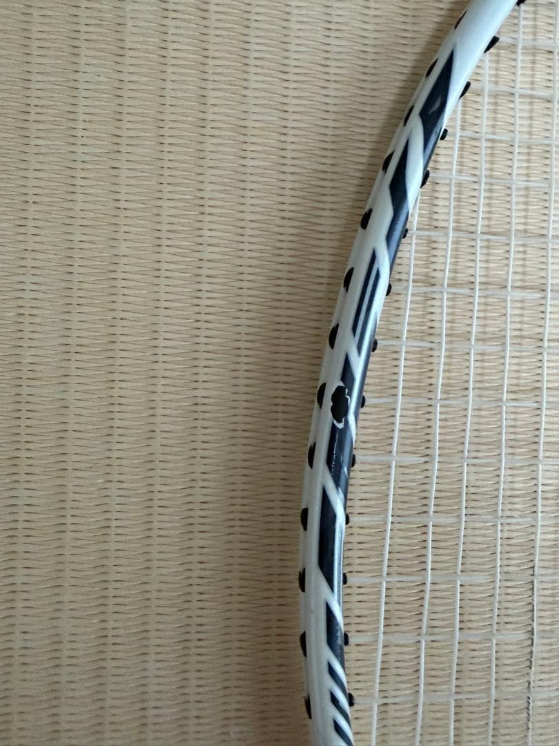 YONEX アストロクス99PRO 4UG5 バドミントンラケット