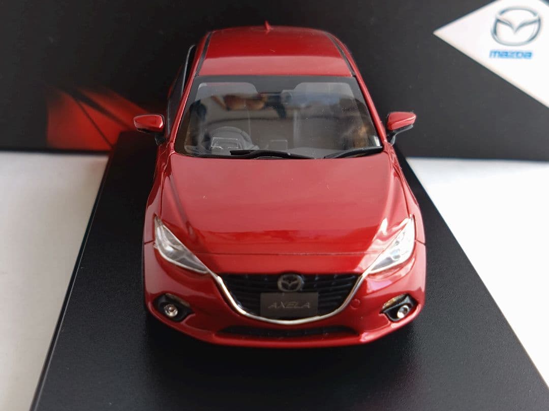 マツダ/Mazda アクセラ 1/43 赤