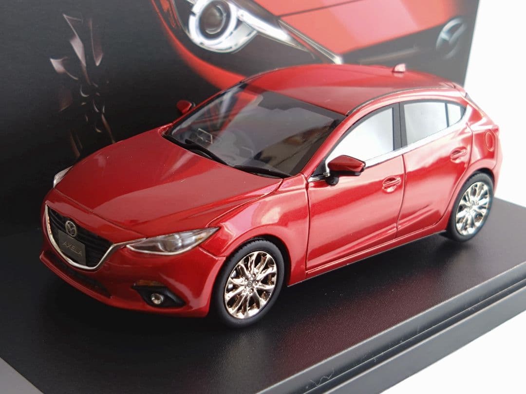 マツダ/Mazda アクセラ 1/43 赤