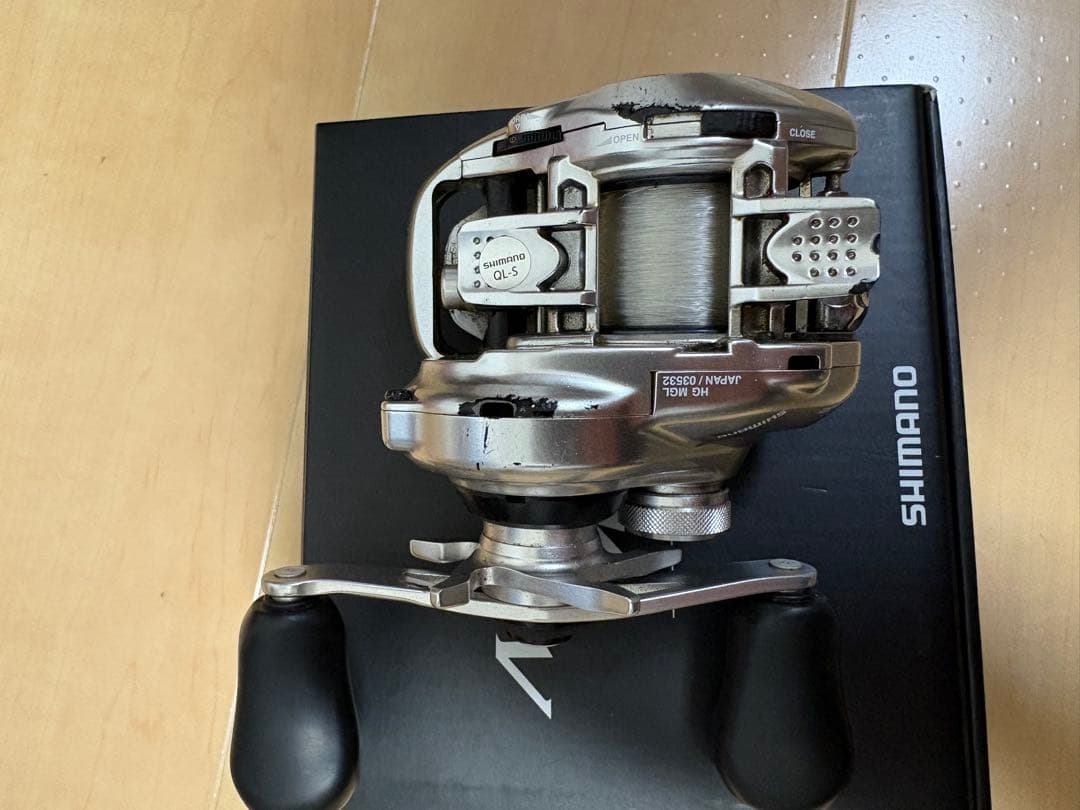 16メタニウムMGL HG 右　シマノ　ベイトリール