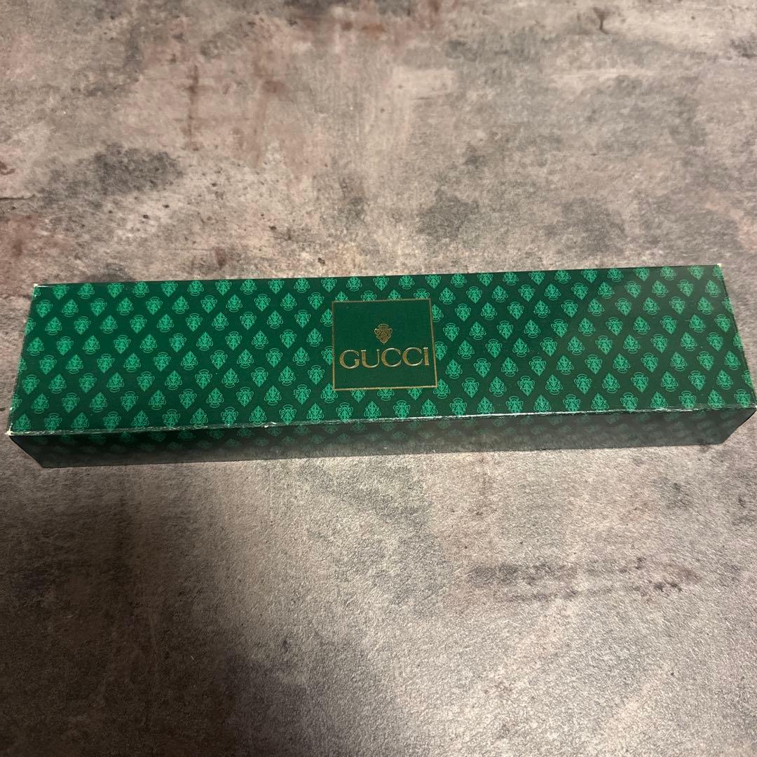 【美品】GUCCI クォーツ腕時計 ブラウンレザー シェリーライン 2000L