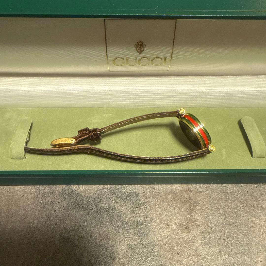 【美品】GUCCI クォーツ腕時計 ブラウンレザー シェリーライン 2000L