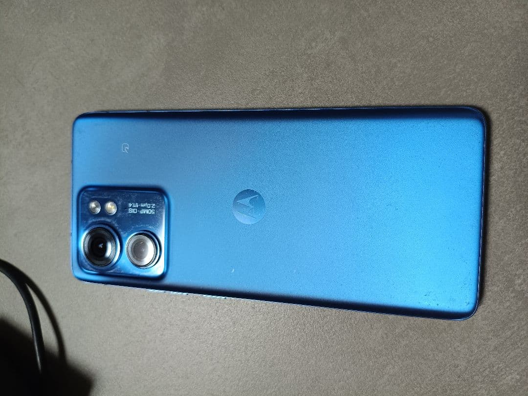 motorola edge 40　スマートフォン　エクスペディア　iPhone